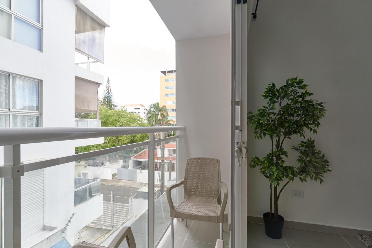 Dom. Rep. Exclusive 2 Bed Apt. Evaristo Morales Σάντο Ντομίγκο Εξωτερικό φωτογραφία